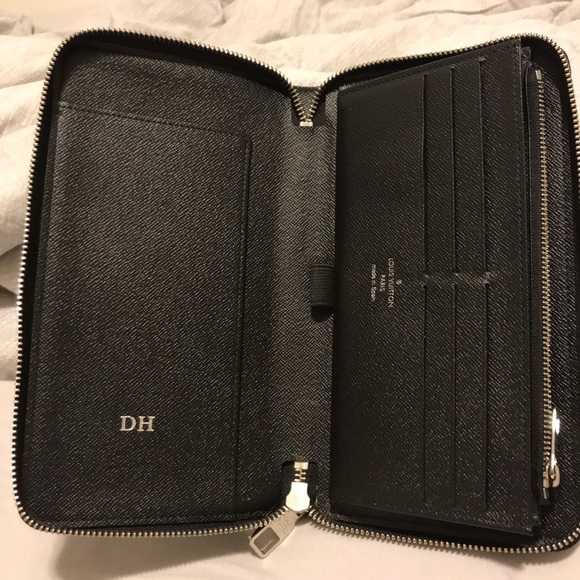 Louis Vuitton matching bag set - Picture 2 of 4